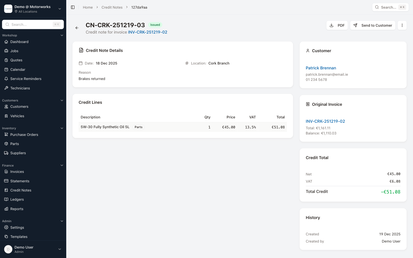 Credit note detail showing linked invoice